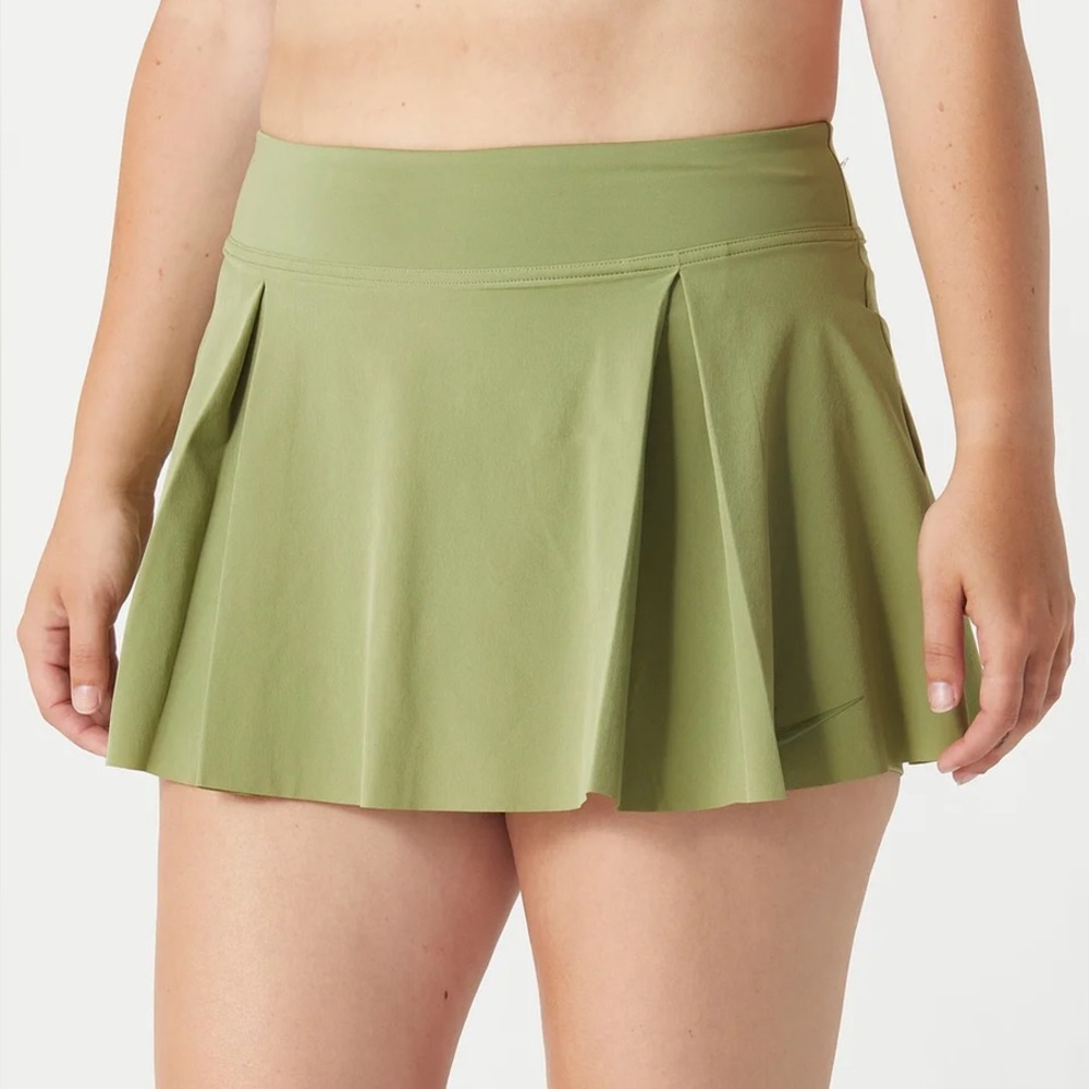 Nike Dri-Fit Women’s Golf Skirt Athletic Skort NWT 1X Pocket Alligator Green